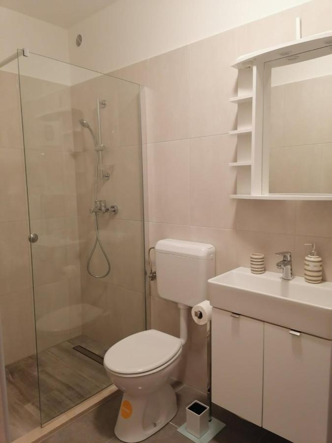Leona Apartment Vidikovac, Pula Eksteriør billede